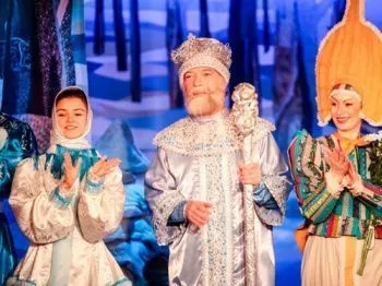 Новогодние представления в ДМТЮА (сцена "Экспромт")