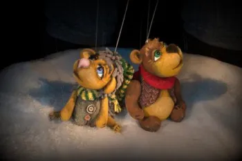 Елка в кукольном театре "Как Ёжик и Медвежонок Новый год встречали"